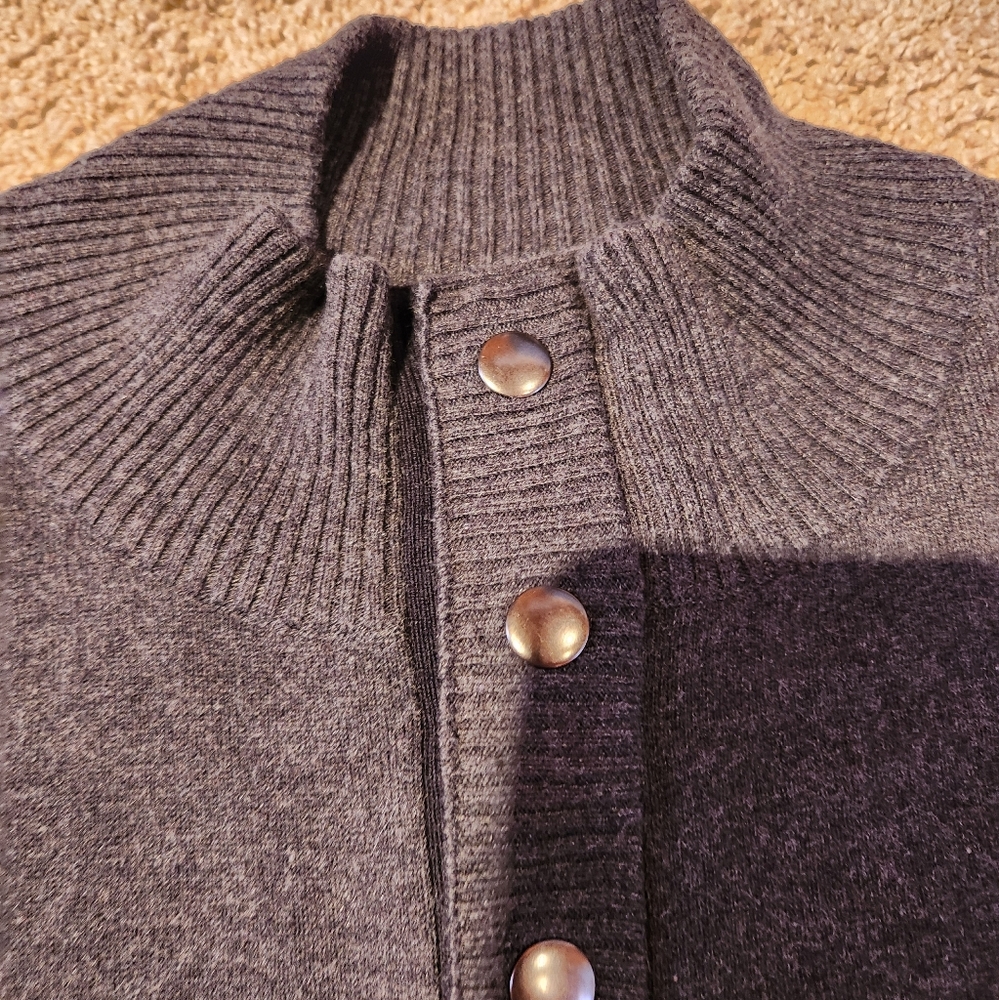 Mens sweater